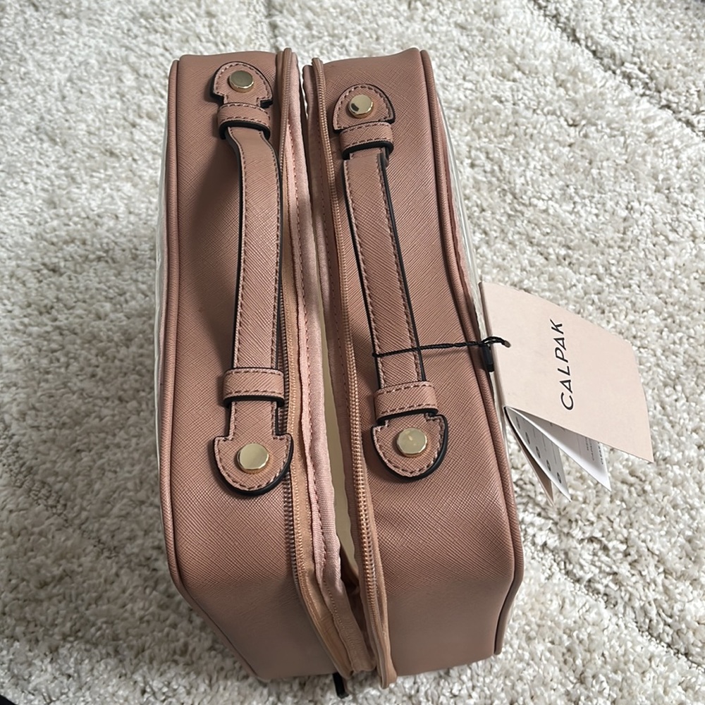 Calpak Cosmetic case. Medium